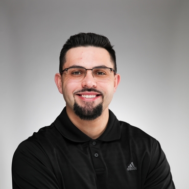 Luke  Zahniser  Photo