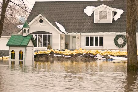 water and flood damage in Ferrysburg